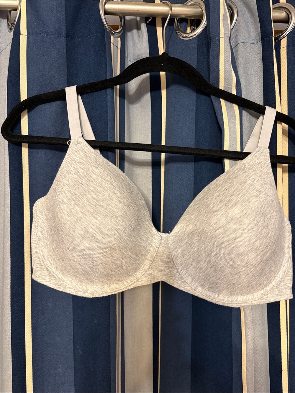 Bali 40DD gray t-shirt bra, soft